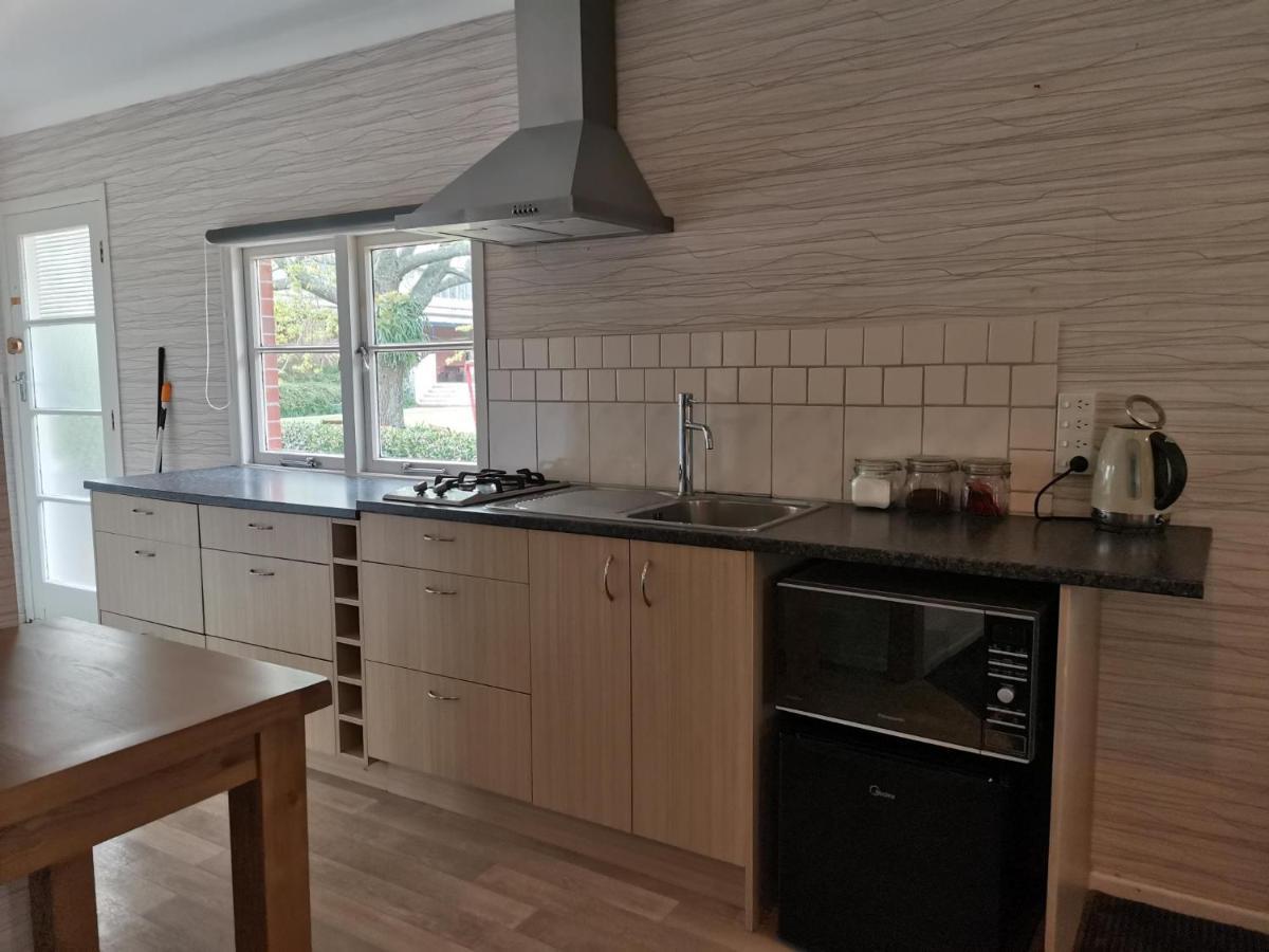 Lavalla Estate Pensjonat Tuakau Zewnętrze zdjęcie